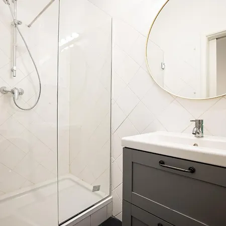 Brand-New Apartment In The 17Th District Of Wien Exterior foto